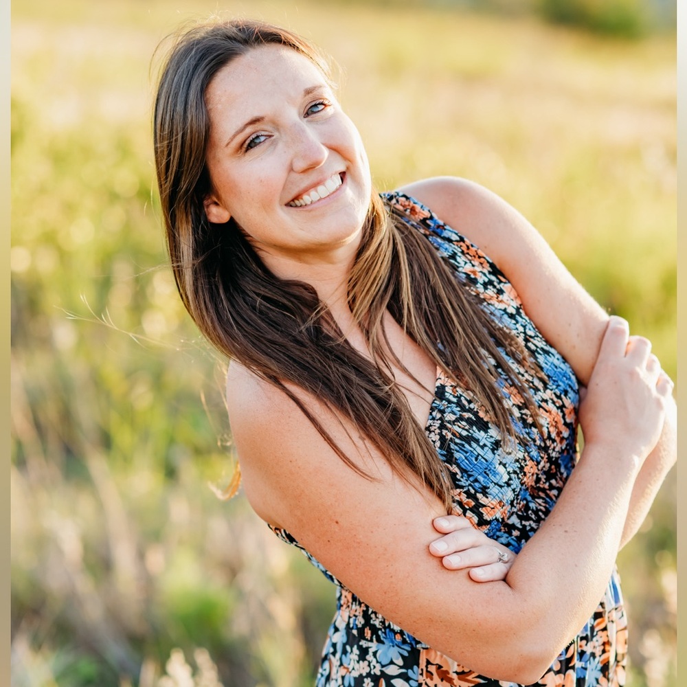 Meet your Posher, Kayla